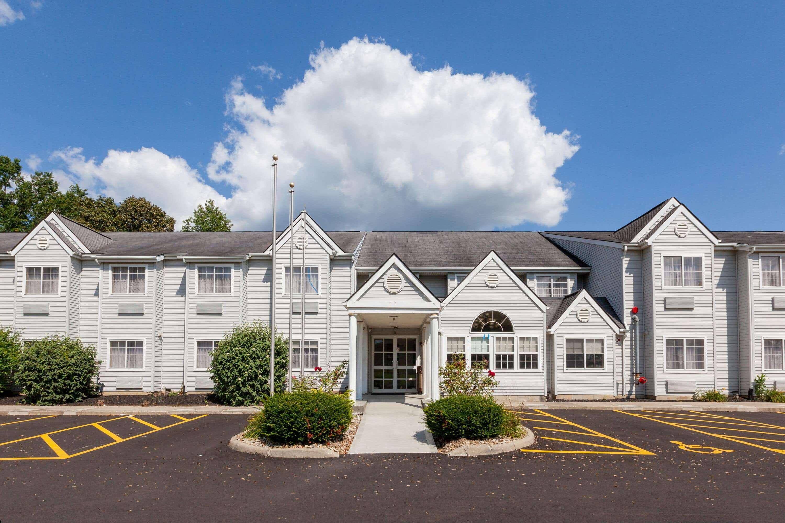Microtel Inn & Suites By Wyndham Sunbury - Columbus North Exterior photo